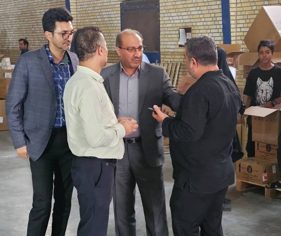 ارسال محموله تجهیزات پزشکی و دارو جهت پشتیبانی از موکب‌های اربعین توسط دانشگاه علوم پزشکی شیراز  